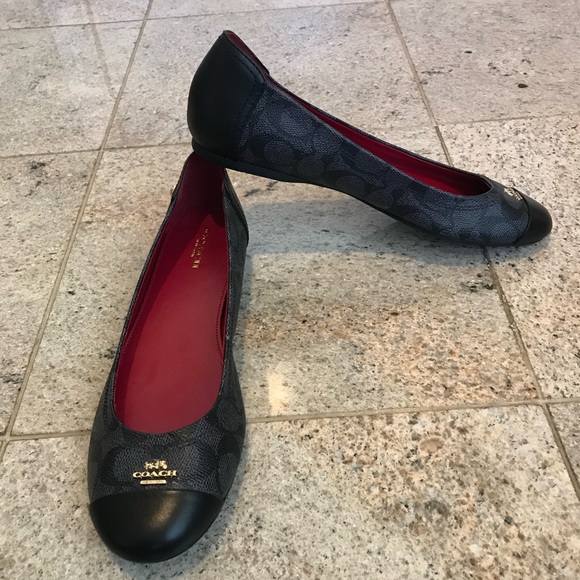 Coach Shoes - Final sale New Coach New York real leather logo flats
